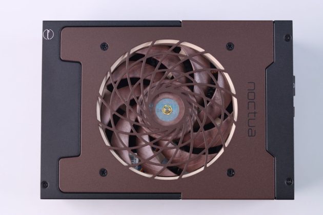 Seasonic TX-1600 Noctua Edition Titanium - PSU Top