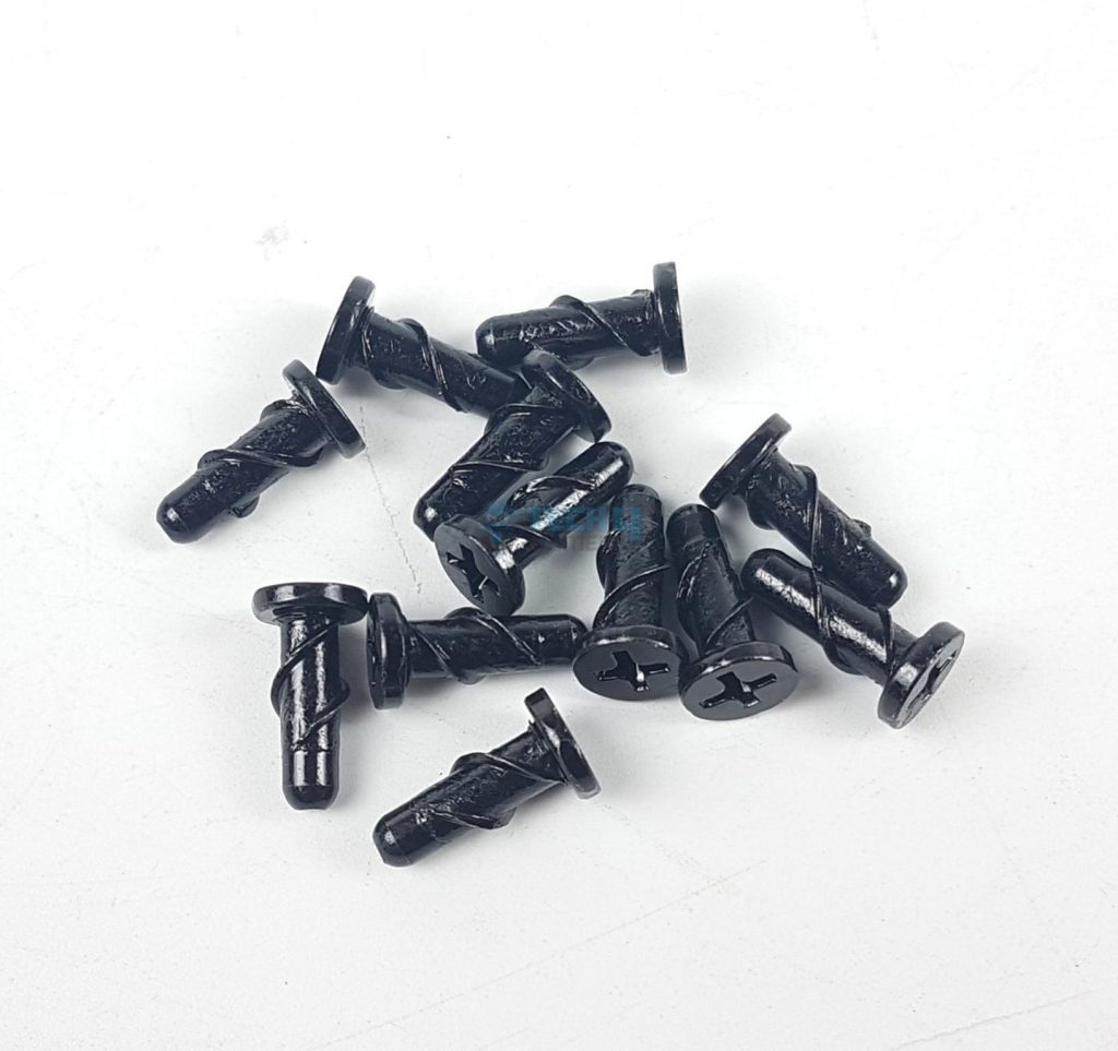 Quick-Turn Screws (Image By Tech4Gamers)