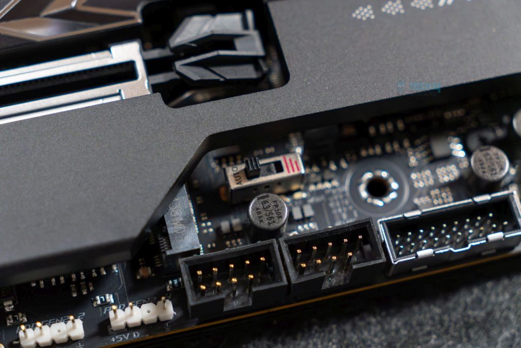 ASUS ROG Crosshair X870E Hero - USB connectors