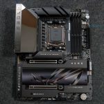 ASUS ROG Crosshair X870E Hero - Design