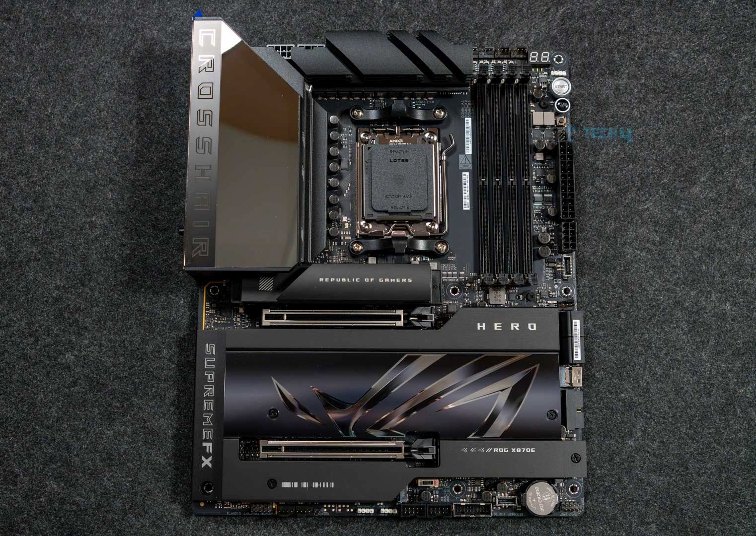 ASUS ROG Crosshair X870E Hero - Design