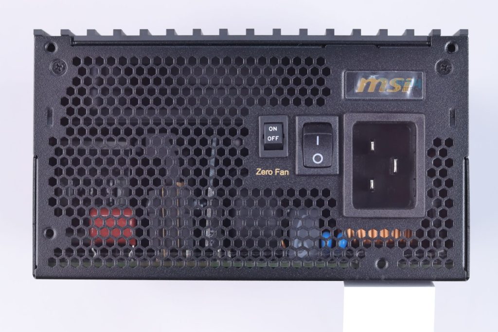 MSI MEG Ai1600T Titanium - PSU Mains Power Input