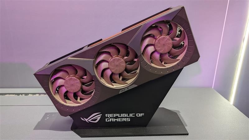 ASUS RTX 5080 Noctua size