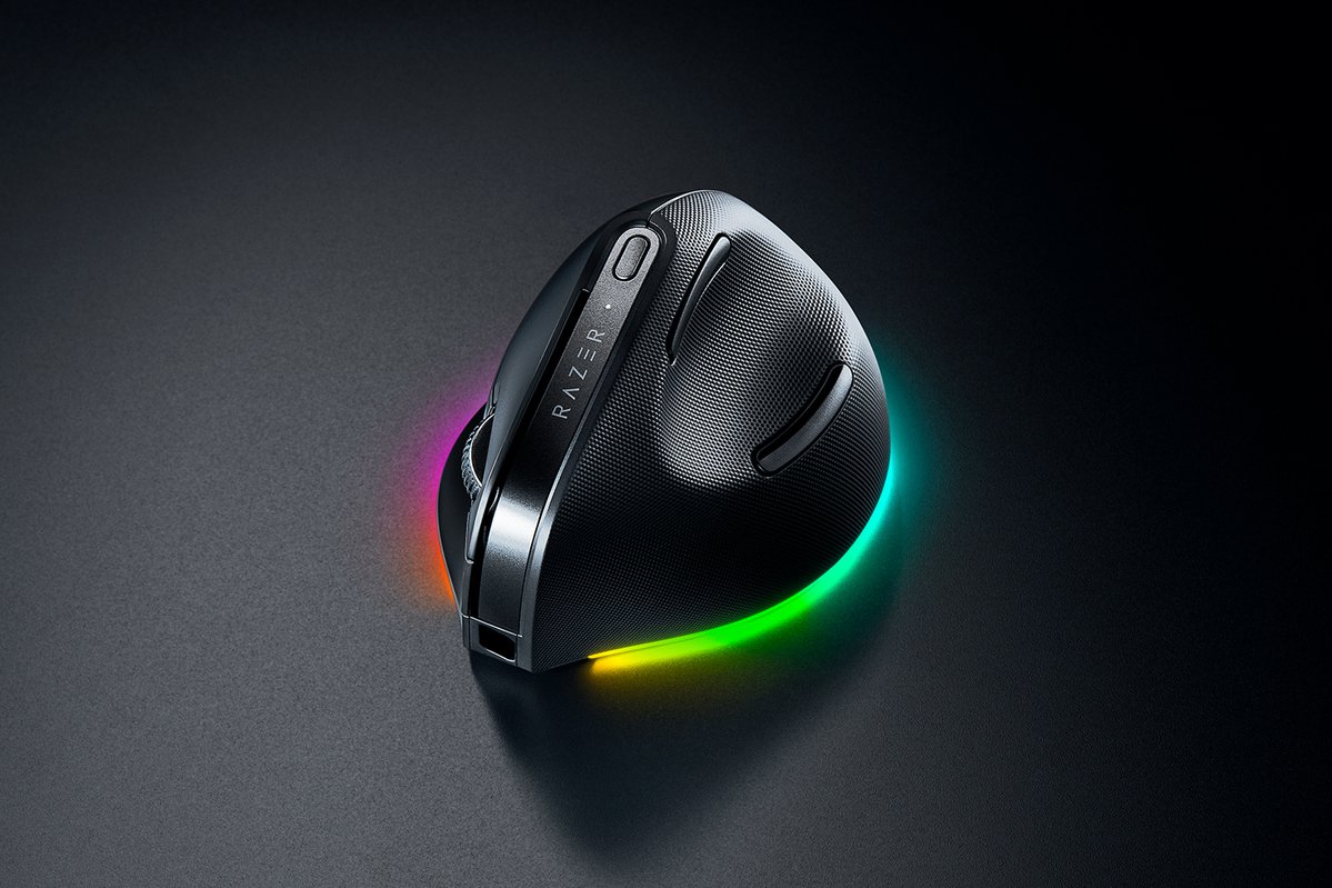 Razer Pro Click V2 Vertical Design