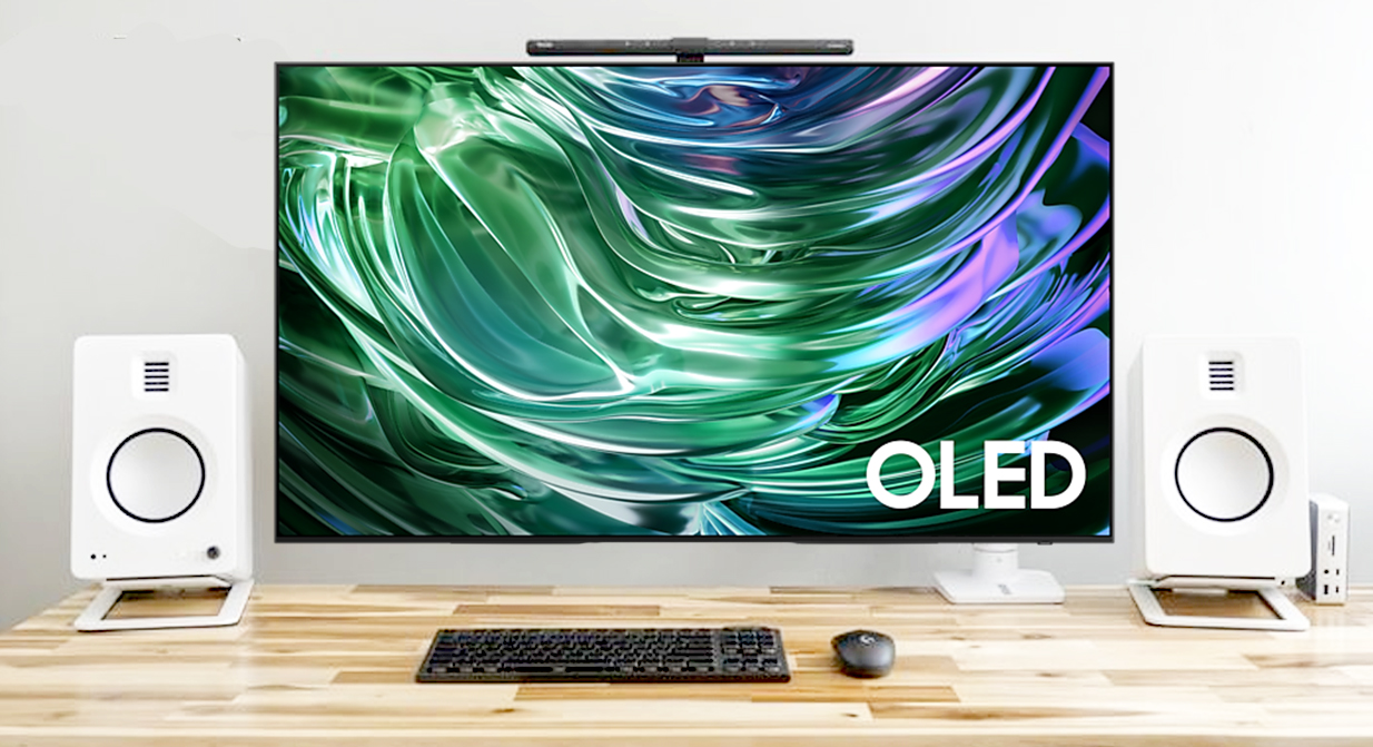 Should You Get A 4K TV Instead of an 4K Monitor