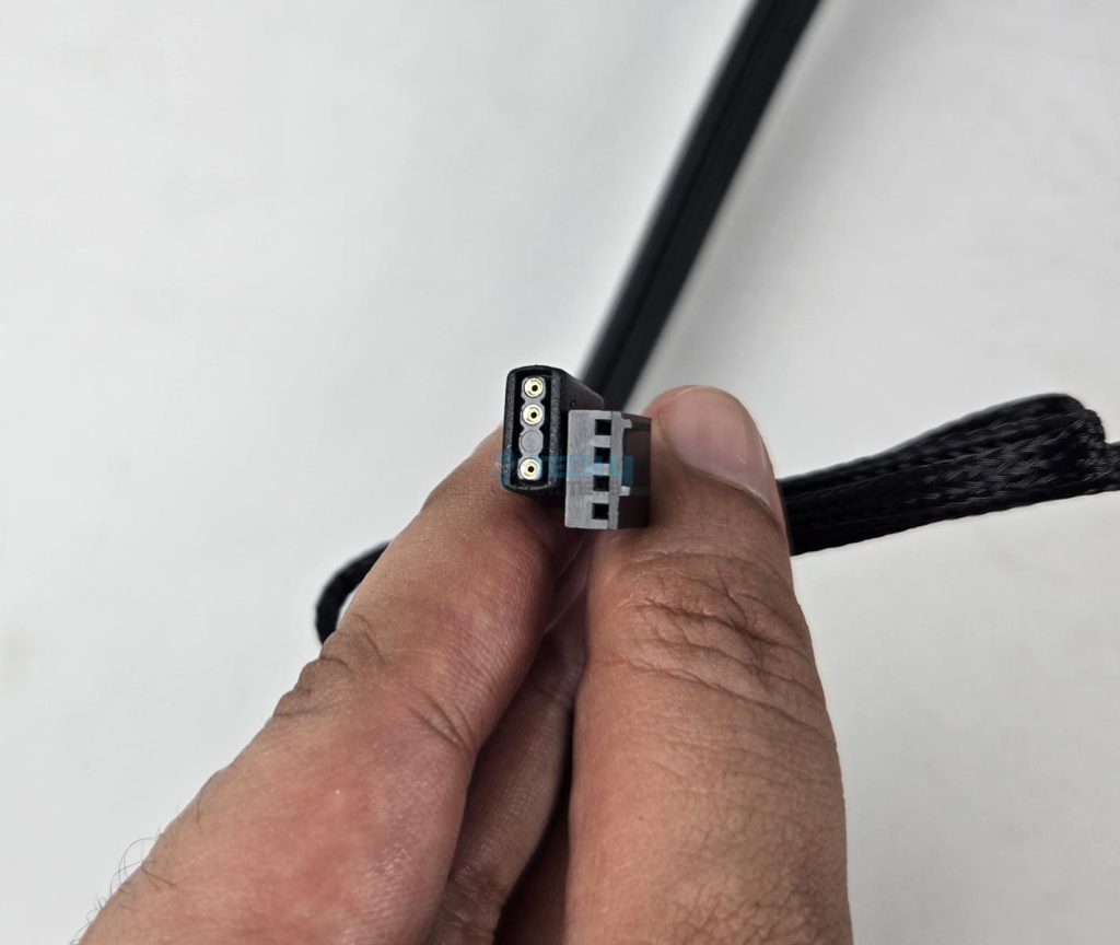 Lian-Li-GA-II-Lite-360-Performance-Block-ARGB-Connectors