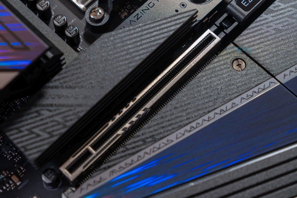 PCIe 5.0 slot on ASRock Phantom Gaming X870 Nova WiFi motherboard