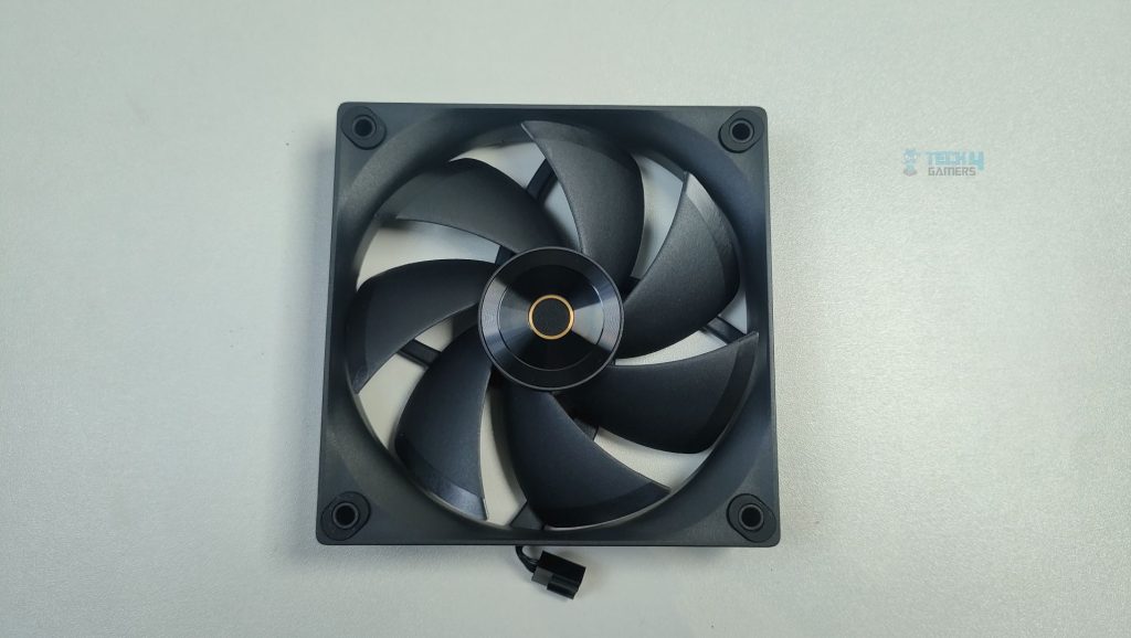 Fan Front Look - Ocypus Sigma L36 Pro