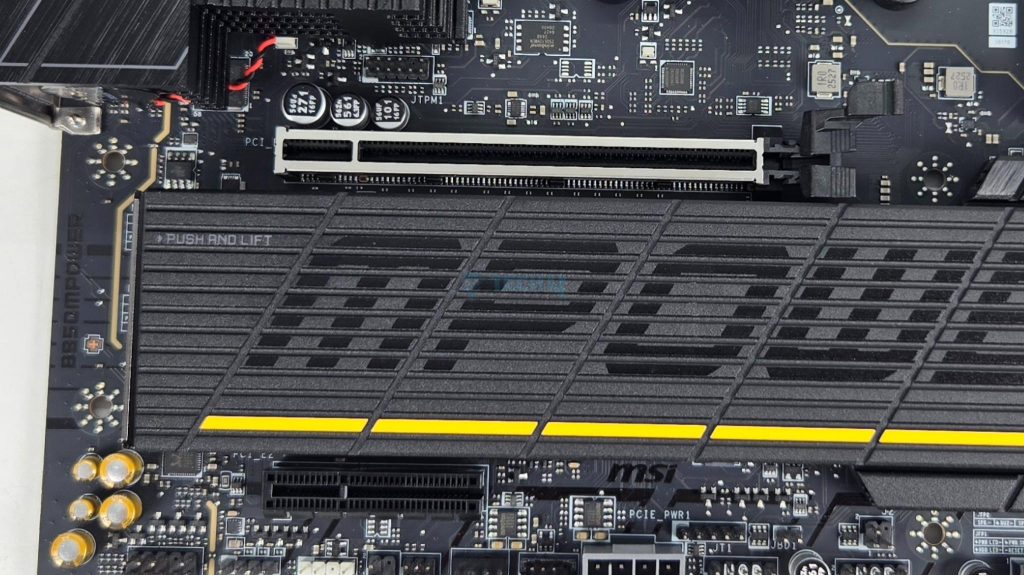 MSI-B850MPOWER-Motherboard-PCIe-Slots