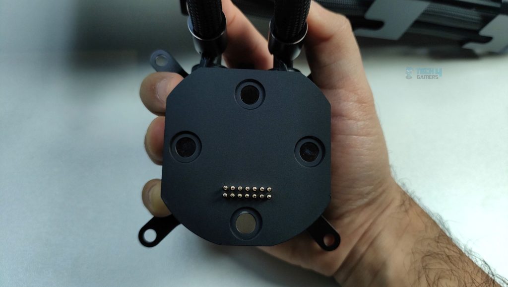 Pump/Block- Lian Li Hydroshift II LCD-S 360TL