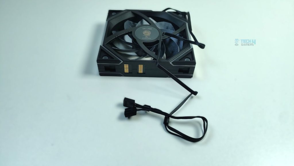 Fans Two-Way PWM connectors coming from the L Wireless Transmitter