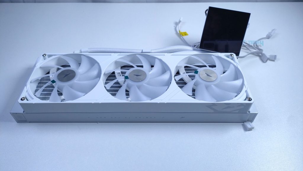 Assembly - Game Max Glacier 360