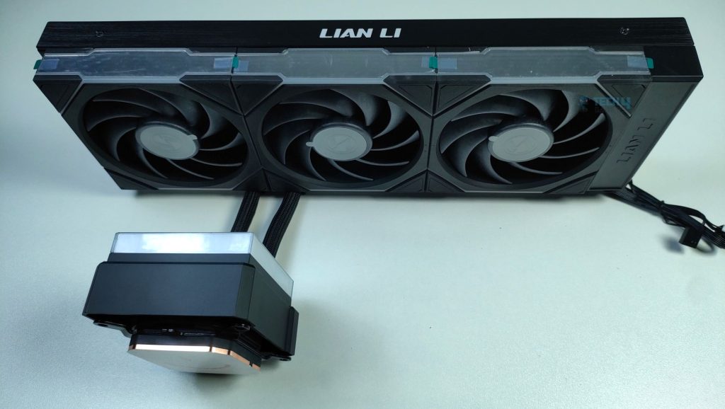 Assembly - Lian Li Hydroshift II LCD-S 360TL
