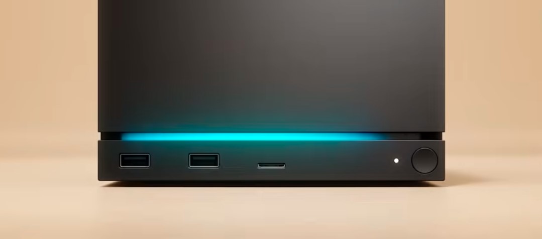 Zoomed in view of the Steam Machine's lightbar