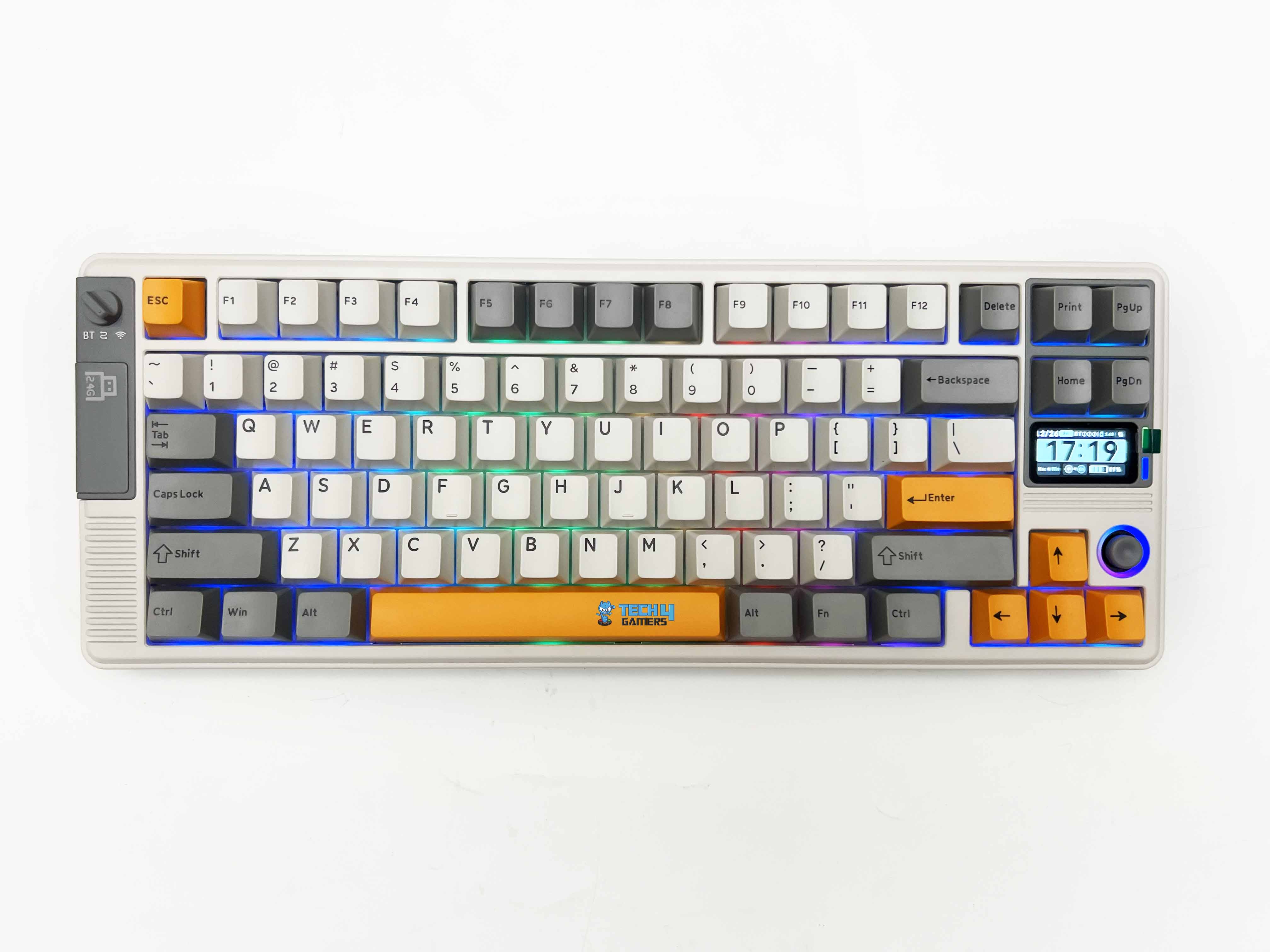 Epomaker RT85 Review: Retro Aesthetics, Modern Performance RGB Lighting