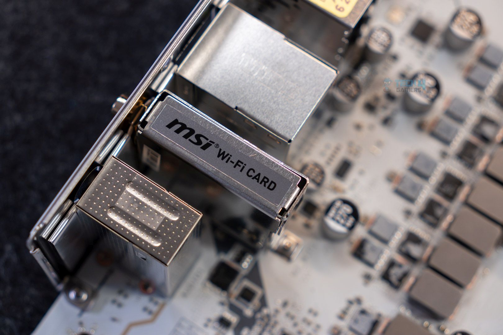 MSI MAG B850 Gaming Plus Max WiFi - WiFi card