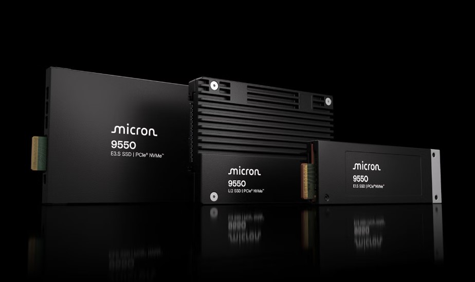 The Micron 9550 SSD is the fastest PCIe Gen 5.0 data center SSD on the market with read/write speeds of up to 14 GB/s & 10 GB/s, respectively speaking. (Image Credits - Micron)