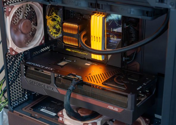 Antec Flux Pro Noctua Edition - Final Build