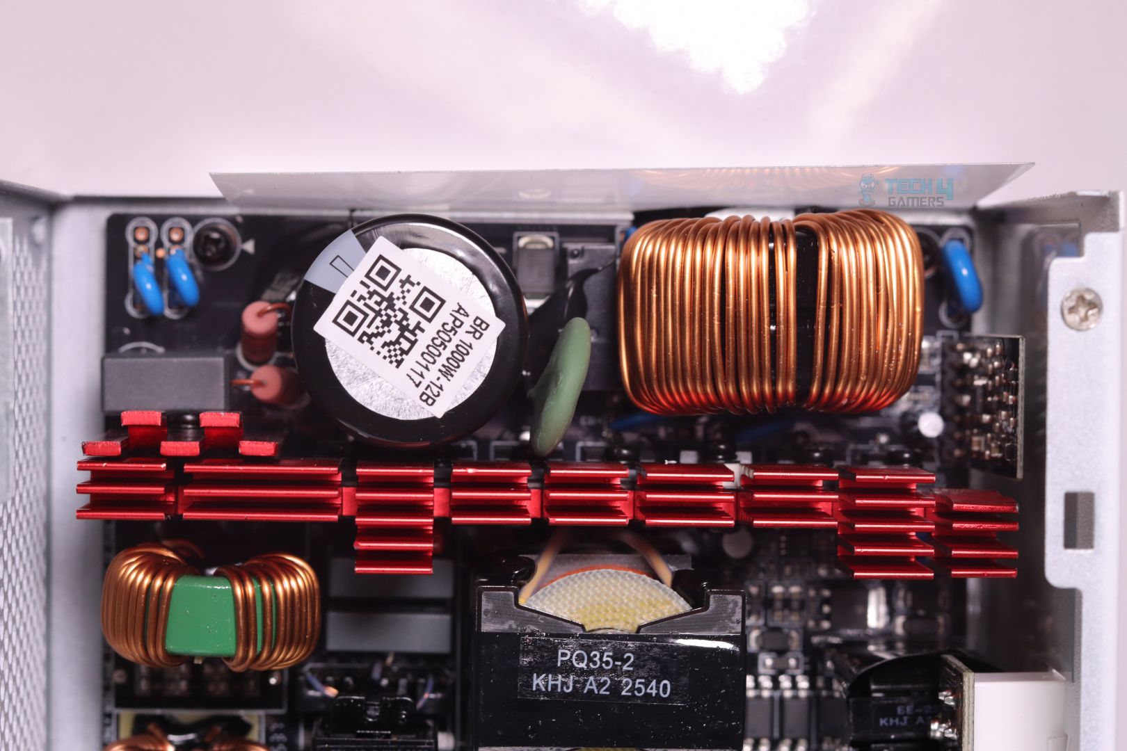 Enermax Revolution III S 1000W Platinum - 1b - Primary Side Heatsink