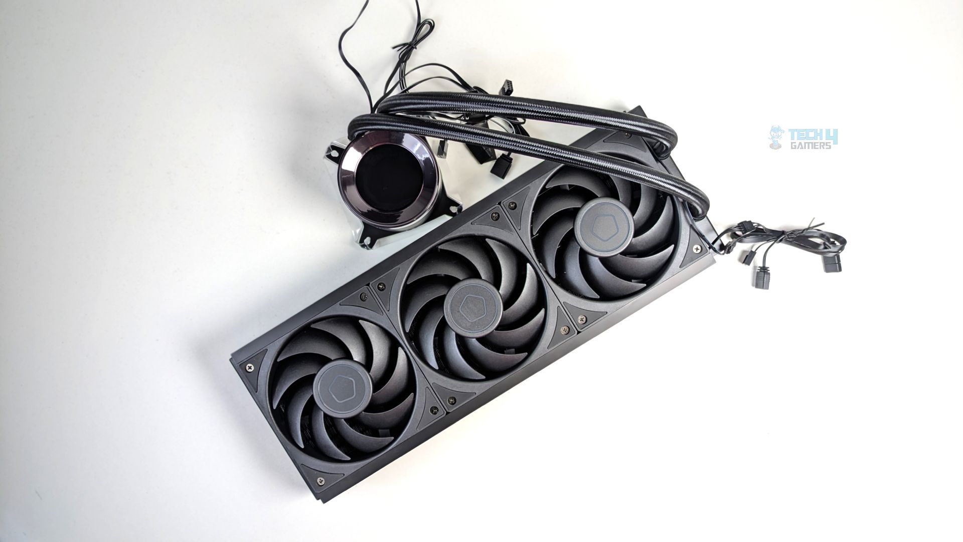 ID-Cooling SL360 V2 Plus
